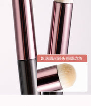 Round Head lip brush lipstick brush beauty tools concealer brush blooming brush portable lip makeup brush wholesale one-piece delivery