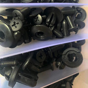 Auto Fastener Clip Mixed Car Body Push Retainer Pin Rivet Bumper Door Trim Panel Fastener Kit Car Clip 100/50 Box /Bag packaging